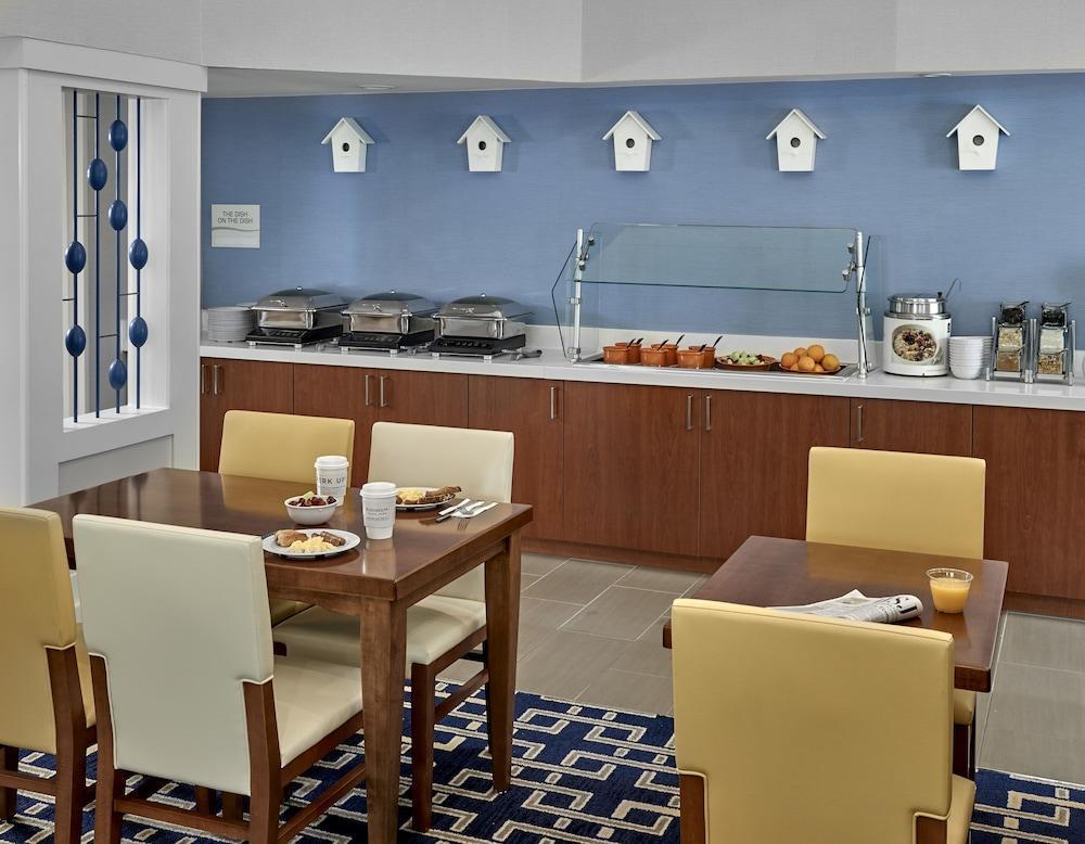 Sonesta Es Suites Бърлингтън Екстериор снимка