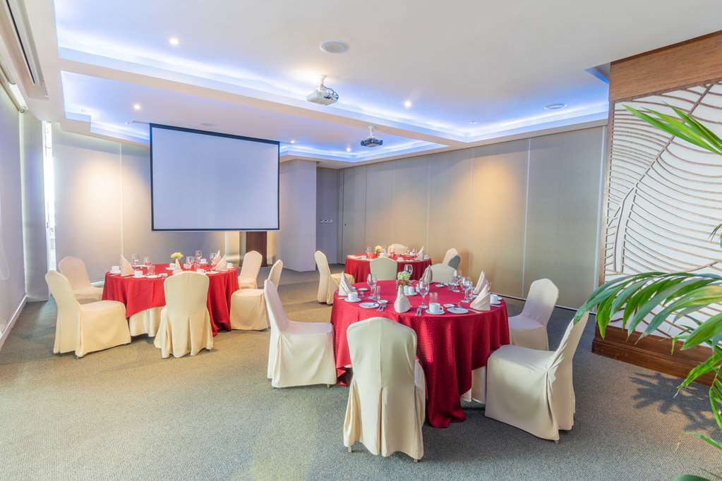Sonesta Es Suites Бърлингтън Съоръжения снимка